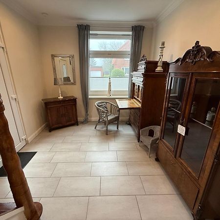 Ferienwohnung „Opa'S Tohuus“Mit Fahrraedern, Husum Гузум Екстер'єр фото
