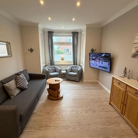 Ferienwohnung „Opa'S Tohuus“Mit Fahrraedern, Husum Гузум Екстер'єр фото